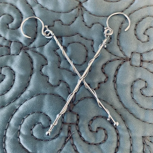 DONATED!  Sterling Silver Bar Earrings - Picture 10 of 16